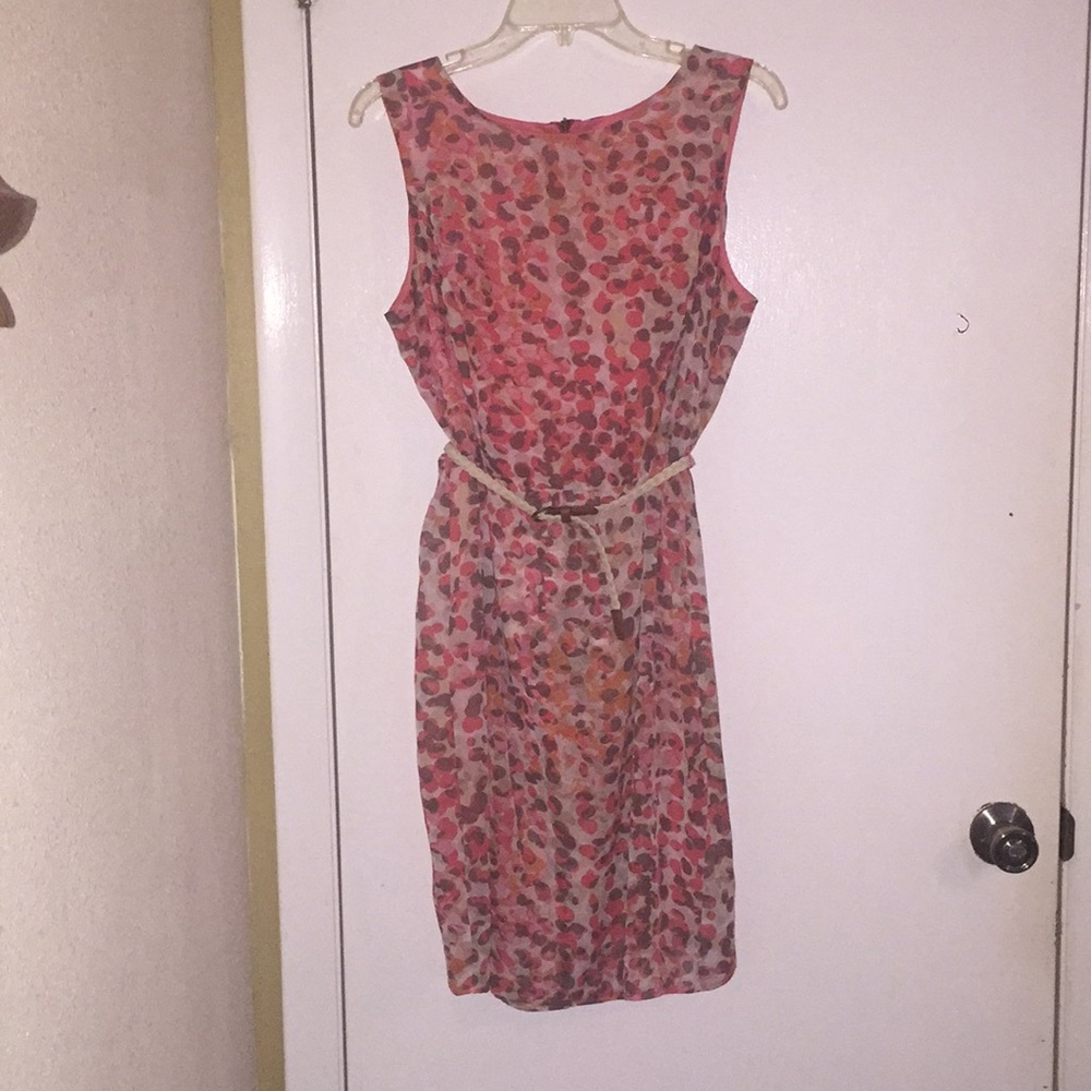 Sleeveless dress